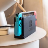 Switch Dock Compatible||Dock your Nintendo Switch without removing the case.