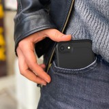 Slim, Lightweight Case 
The slim, lightweight design fits easily in your pocket and comfortably in your hand. 