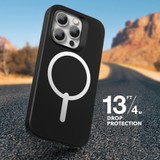 Drop Resistant Up to13ft4?m
Brooklyn Snap protects your phone from drops up to 13 feet (4 meters).*