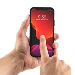 Smooth, Silky Feel 
||The surface has the same smooth, silky feel as your phone's original screen. Smooth, Silky Feel 
||The surface has the same smooth, silky feel as your phone's original screen.