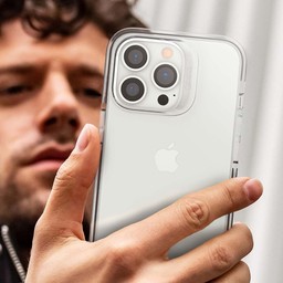 Improved Grip
||The edges of the case have an improved grip for a secure hold. Improved Grip
||The edges of the case have an improved grip for a secure hold.