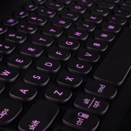 Backlit, Laptop-style Keys||The Pro keyframe design has clean, precise keystrokes. Backlighting, in seven different colors, makes typing easy in low-light conditions. Backlit, Laptop-style Keys||The Pro keyframe design has clean, precise keystrokes. Backlighting, in seven different colors, makes typing easy in low-light conditions.