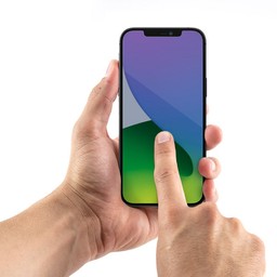 Smooth, Silky Feel
||The surface has the same smooth, silky feel as your phone's original screen.
 Smooth, Silky Feel
||The surface has the same smooth, silky feel as your phone's original screen.