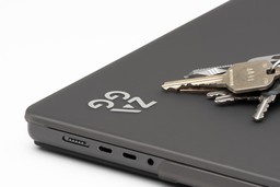 Scratch-resistant|| material for long-lasting protection Scratch-resistant|| material for long-lasting protection