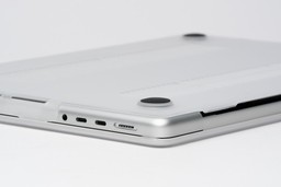 ZAGG Snap On Hardshell Case for Apple Macbook Pro 14 inch (M3/M2/M1) (Clear) ZAGG Snap On Hardshell Case for Apple Macbook Pro 14 inch (M3/M2/M1) (Clear)