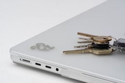 Scratch-resistant|| material for long-lasting protection Scratch-resistant|| material for long-lasting protection