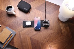 mophie 3-in-1 travel charger with magSafe (Gen 3) mophie 3-in-1 travel charger with magSafe (Gen 3)