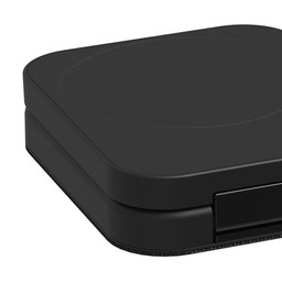 Premium Travel Case||  The 3-in-1 travel charger, 40W wall adapter, and USB-C cable comes in a compact, durable travel pouch, so everything you need to charge is one place. Premium Travel Case||  The 3-in-1 travel charger, 40W wall adapter, and USB-C cable comes in a compact, durable travel pouch, so everything you need to charge is one place.