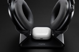 mophie | AirPods / Pro/ Max Charging Stand with USB-C mophie | AirPods / Pro/ Max Charging Stand with USB-C